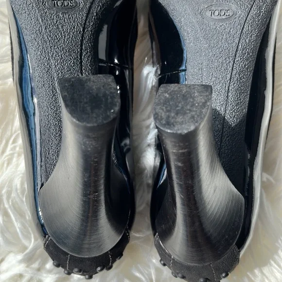 Tod’s Black Patent Leather/Suede Fringe Loafer Pumps Heels - Picture 14 of 16